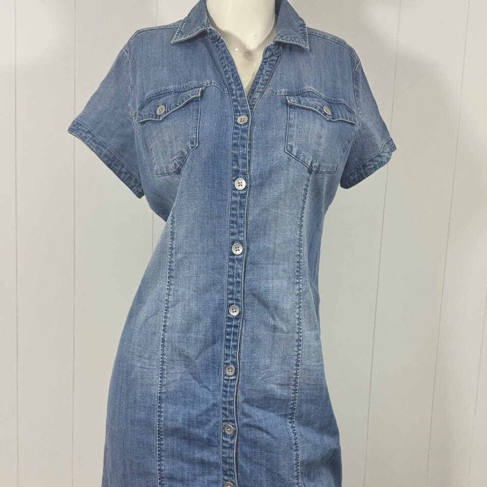 Chico's Women Button Front Denim blue Short Sleeve Dress Flap Pockets size 2.5